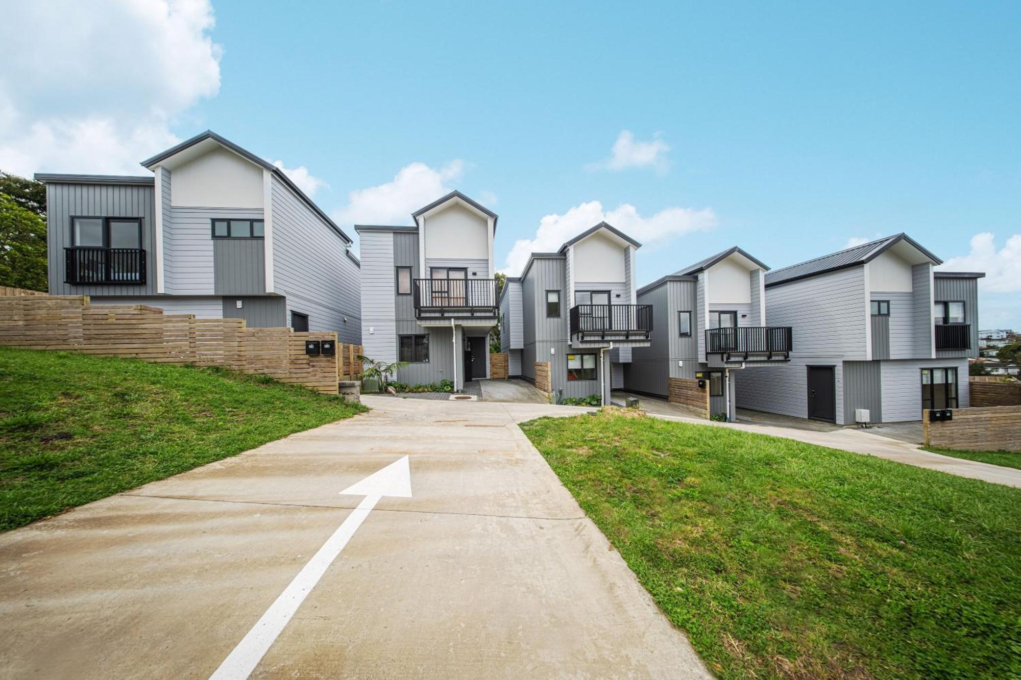 West Harbour Modern 4-Bedroom Retreat Auckland Exterior photo